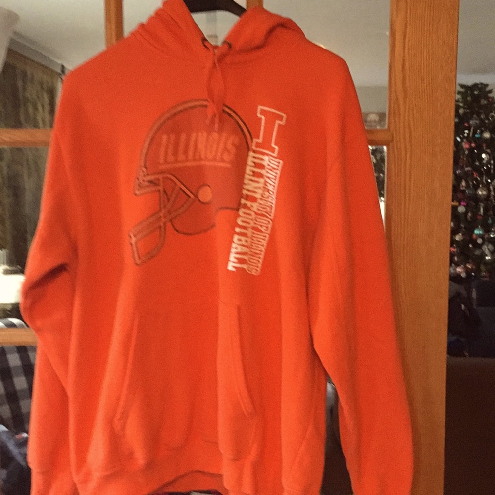 University of Illinoi football L sweatshirt
